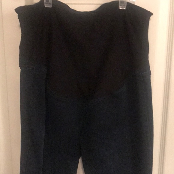 Maternity skinny jeans - Picture 2 of 4